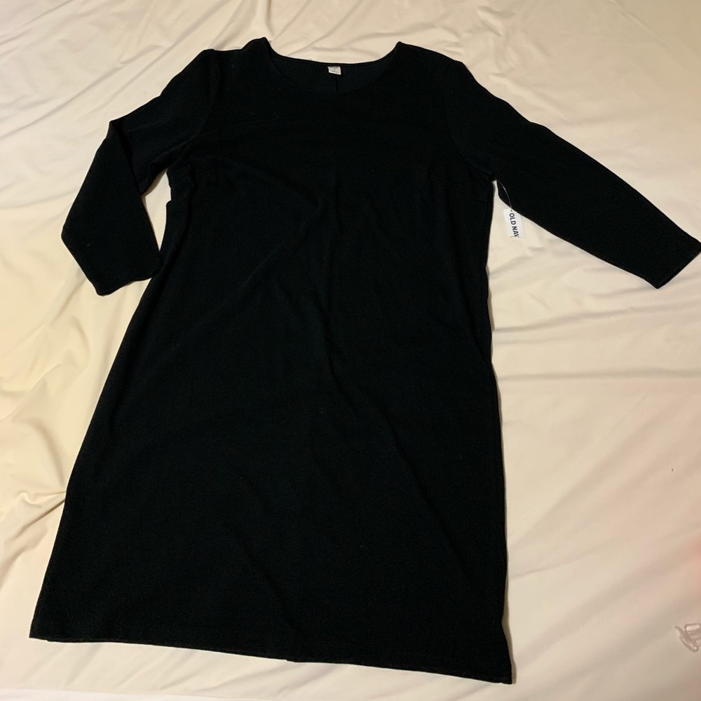 NWT Old Navy Black dress (long sleeves)